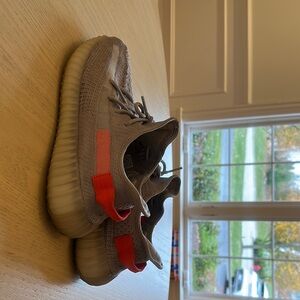 Yeezy tail light